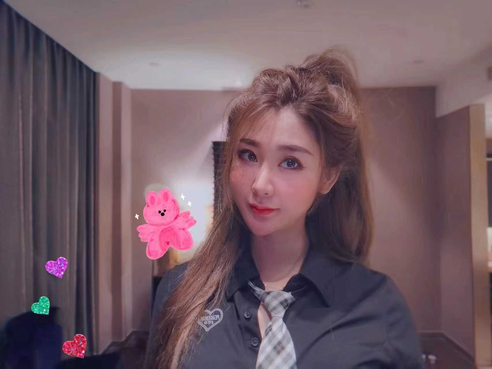 艹的妹子咿呀乱叫，真的超有征服感