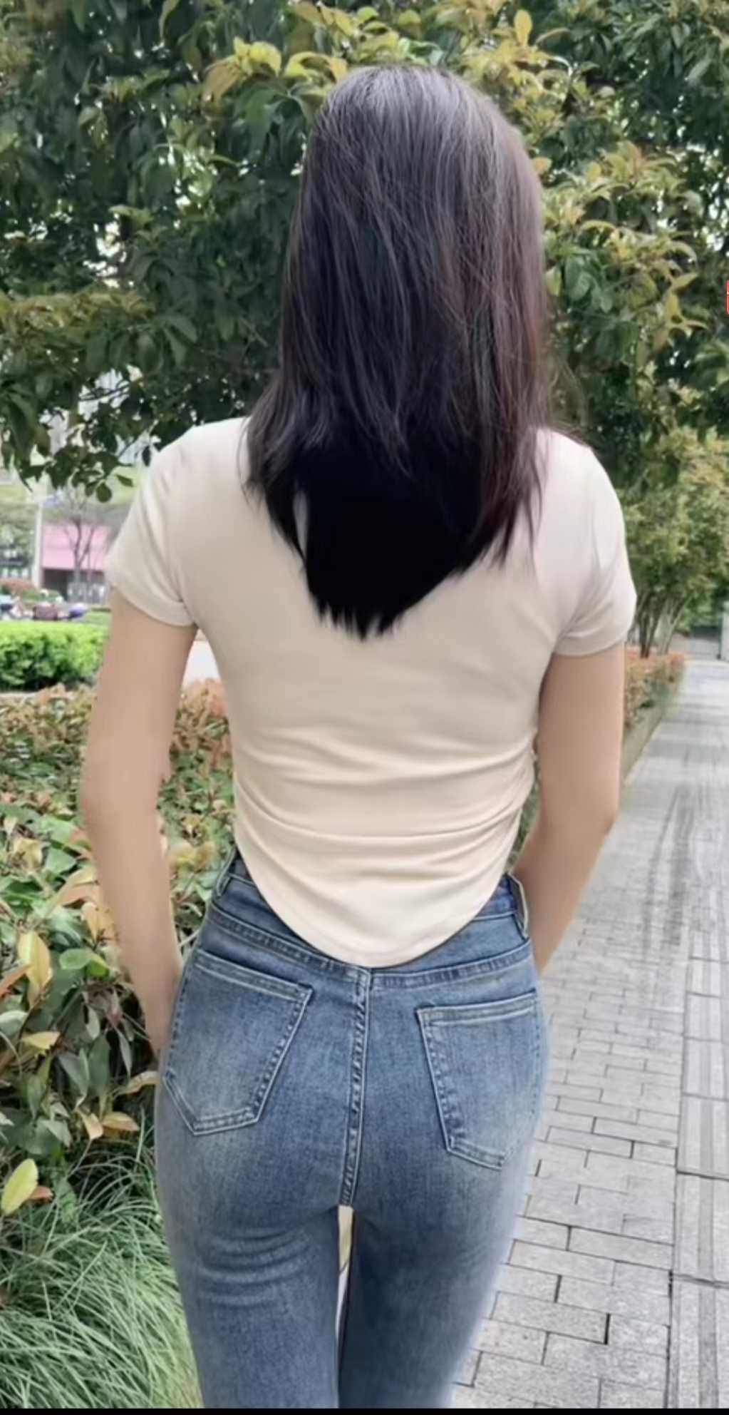 大屁股妹子琦儿