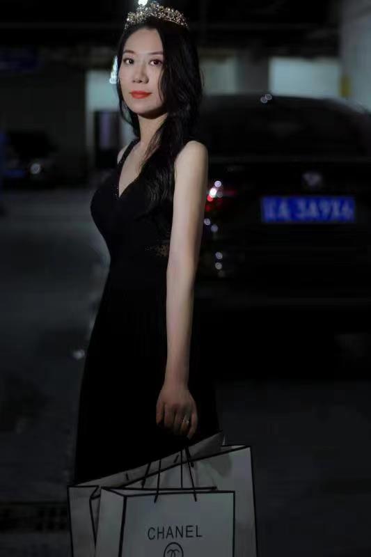 漂亮 会挑逗 活很好