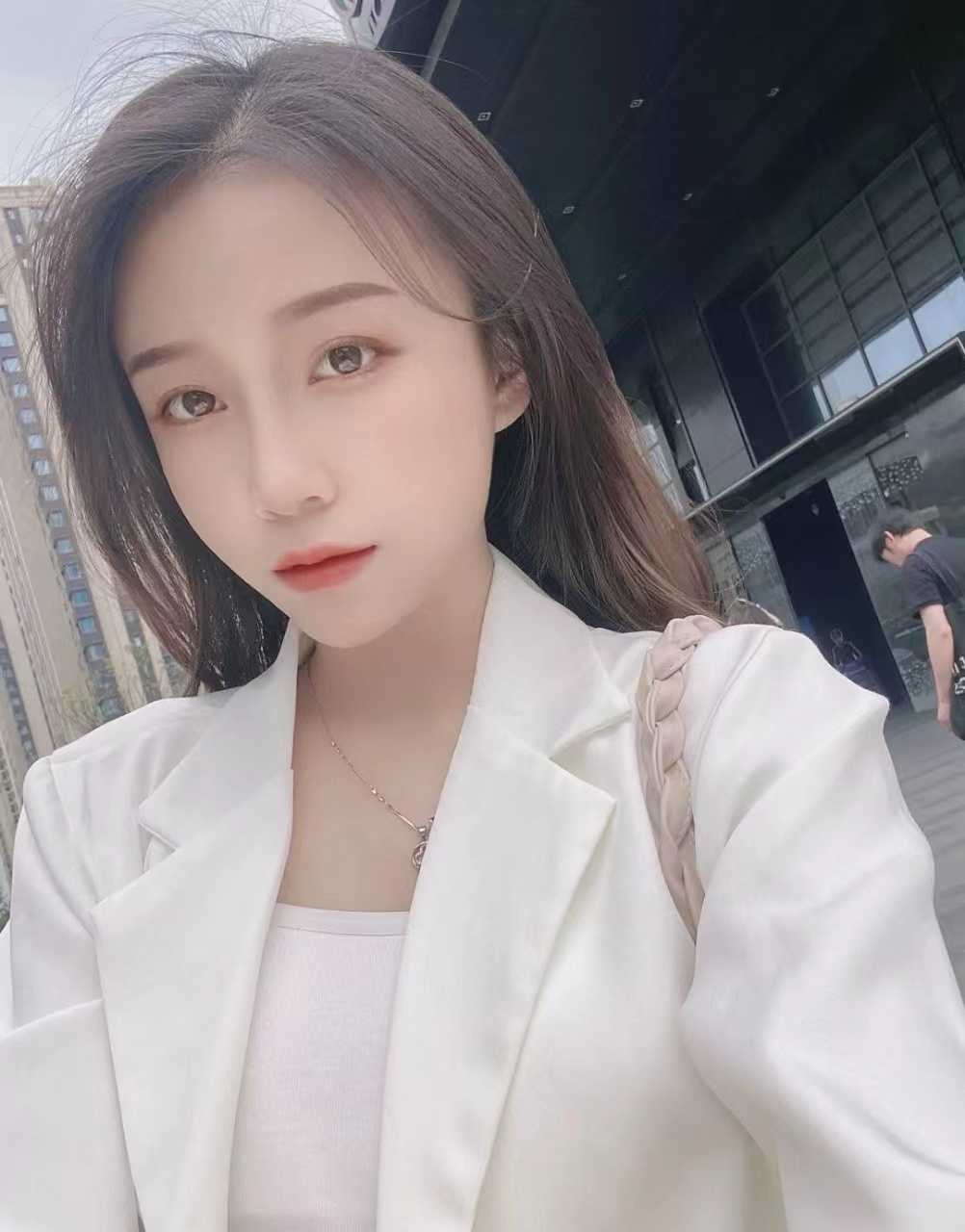 下面紧，漂亮sao气的妹妹