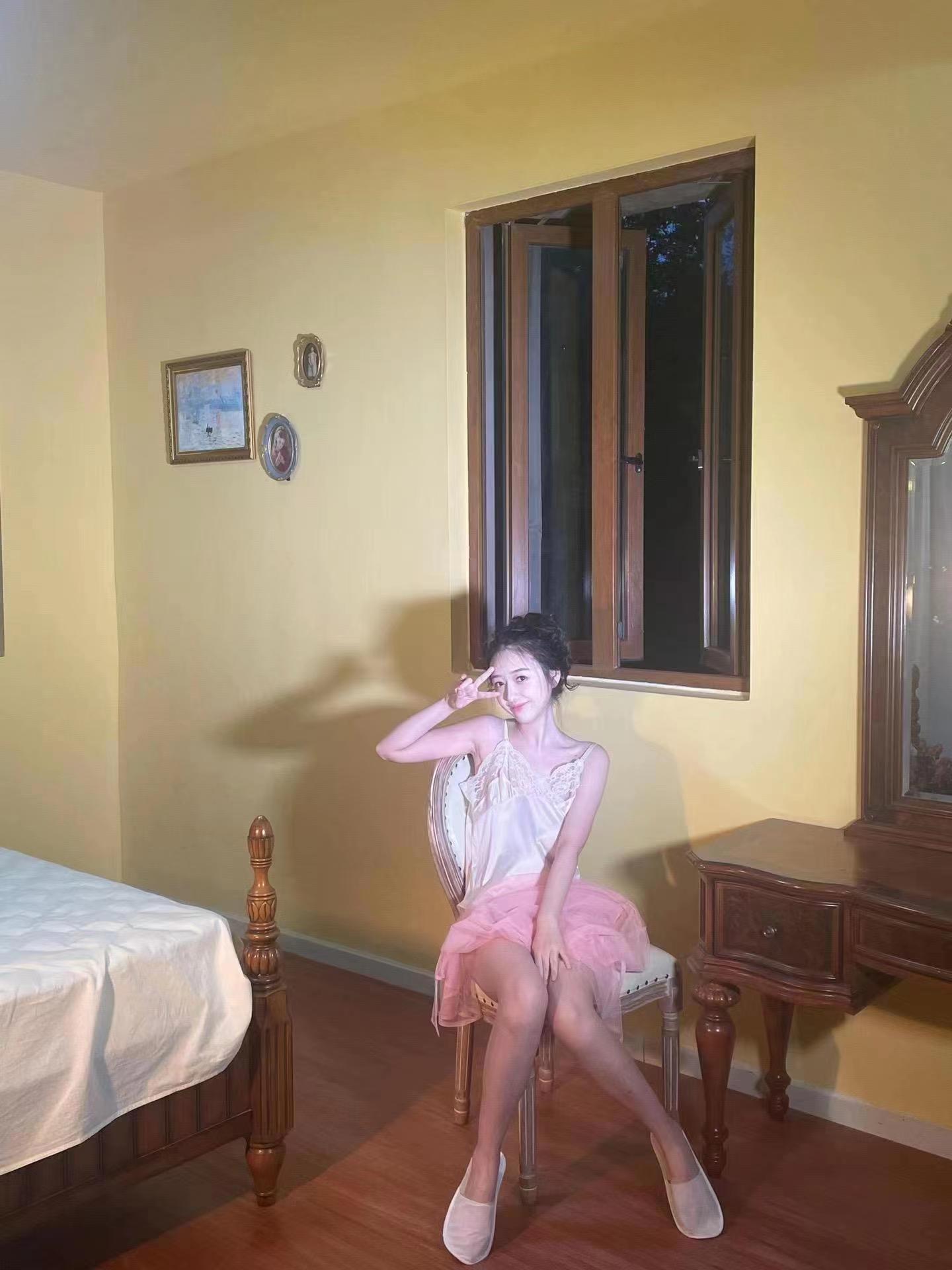 温柔多姿的娜娜