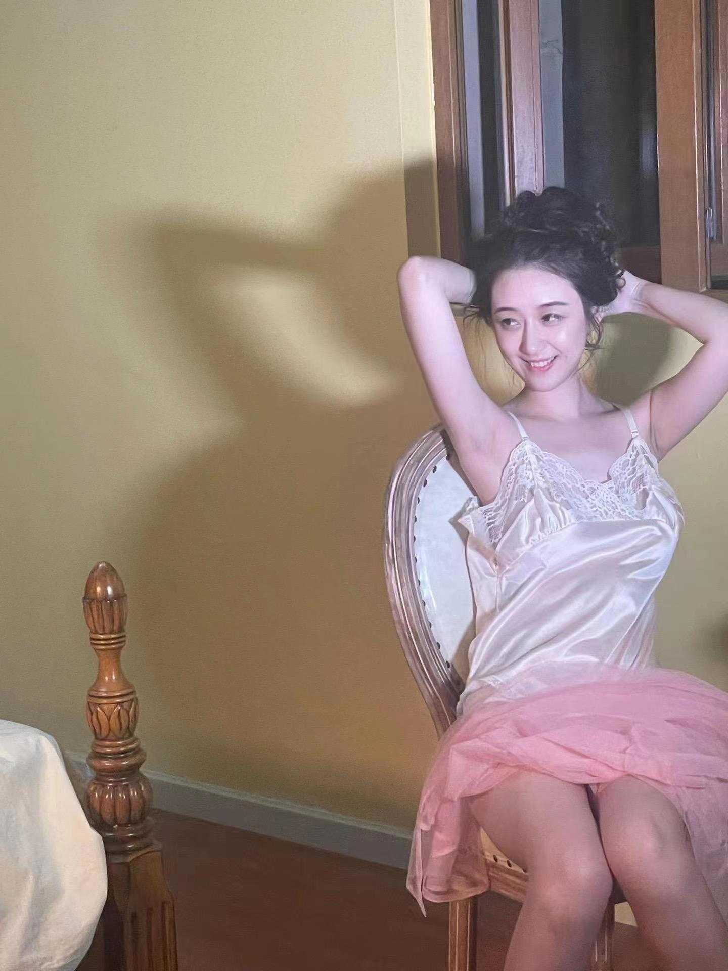 温柔多姿的娜娜