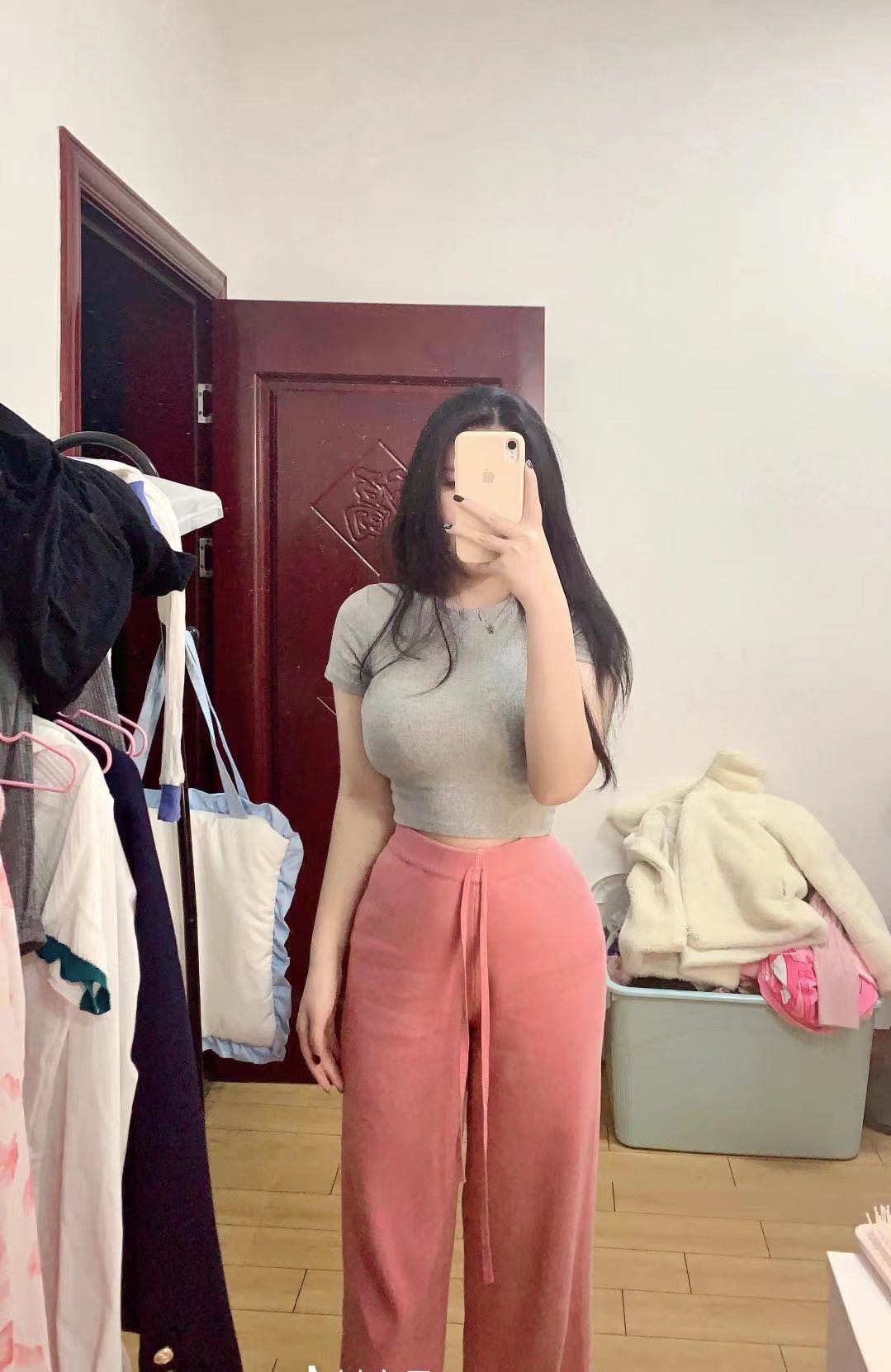 奶子大会玩，让你欲火逢身