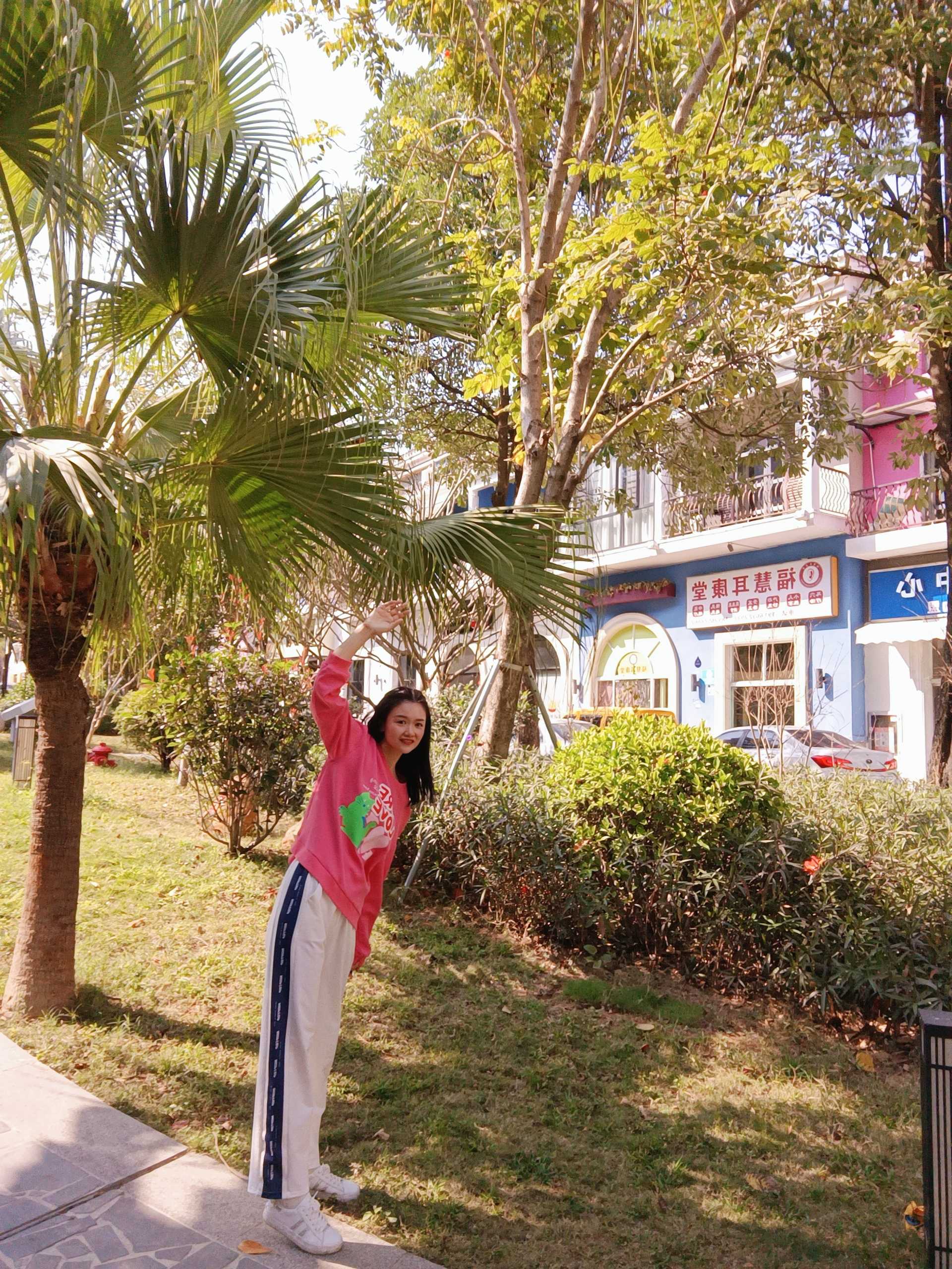 清纯甜美小姐姐值得拥有