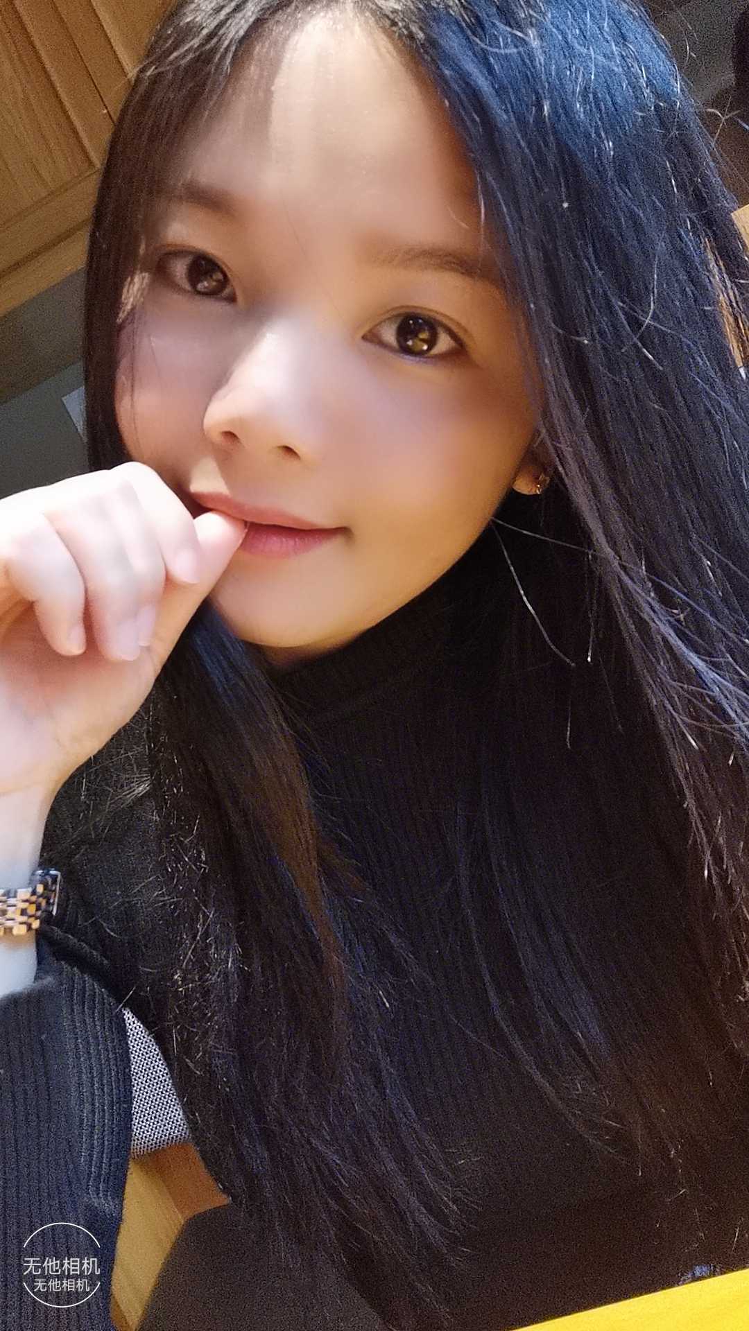 做护肤品的兼职小妹