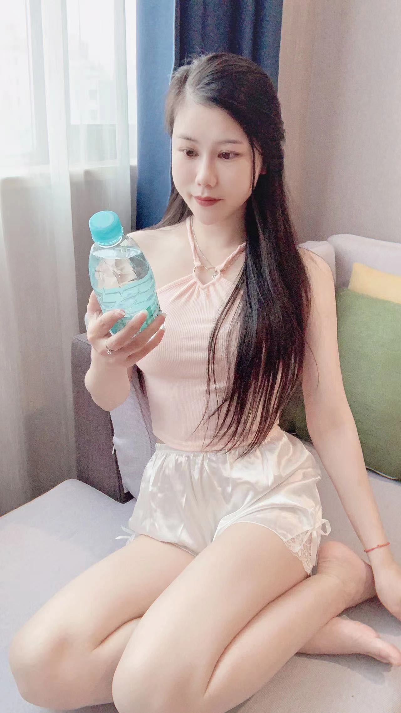 温柔热情，可爱漂亮