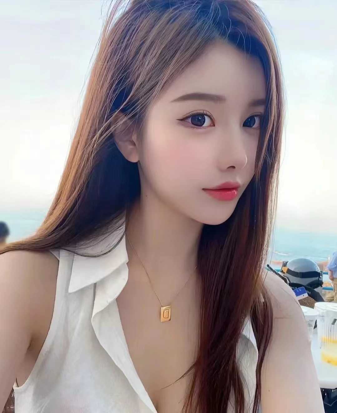 漂亮大方温柔善良的小姐姐