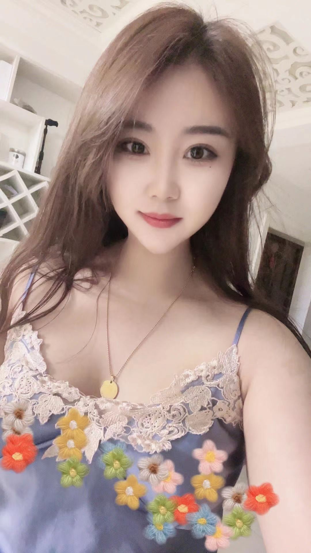 各种姿势拿捏，搞了一炮就一起洗澡