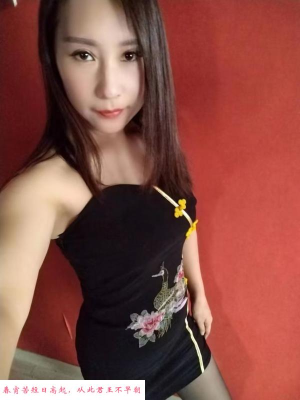 花式很厉害的小姐姐