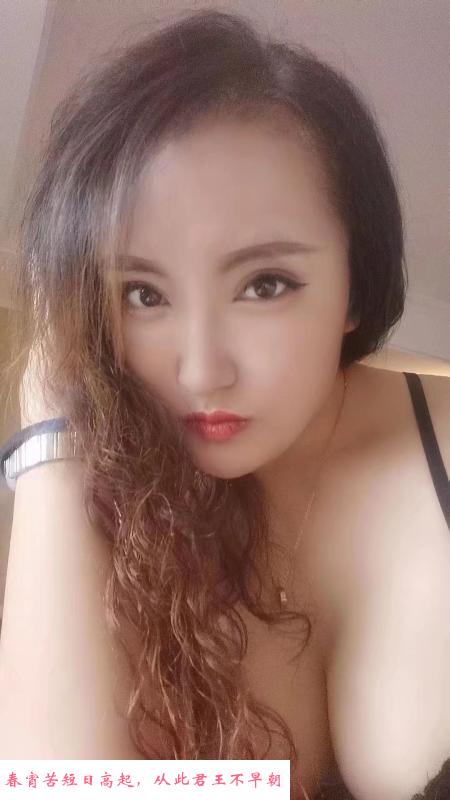 花式很厉害的小姐姐