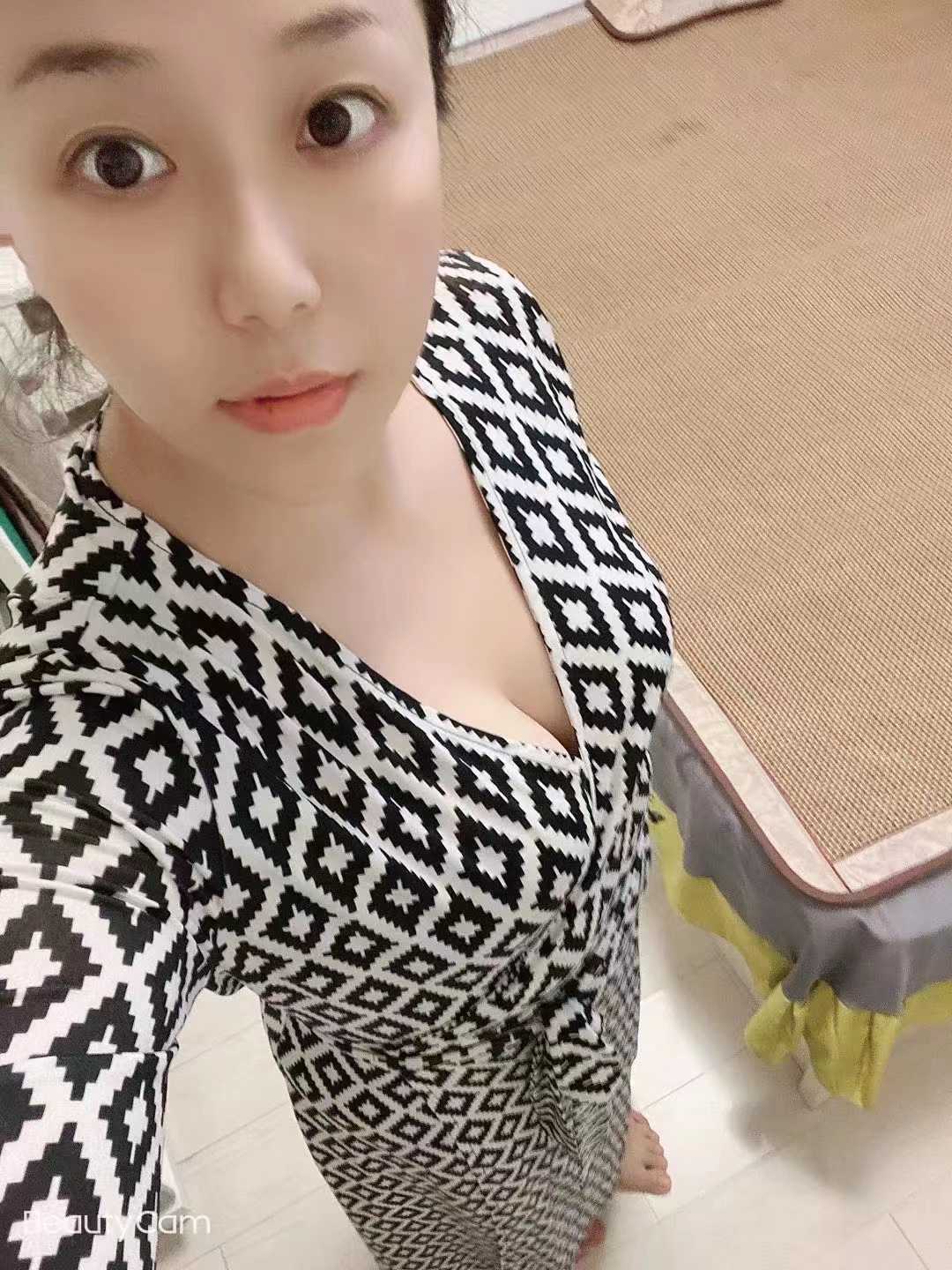 兼职少妇！懂你所需，如狼似虎！