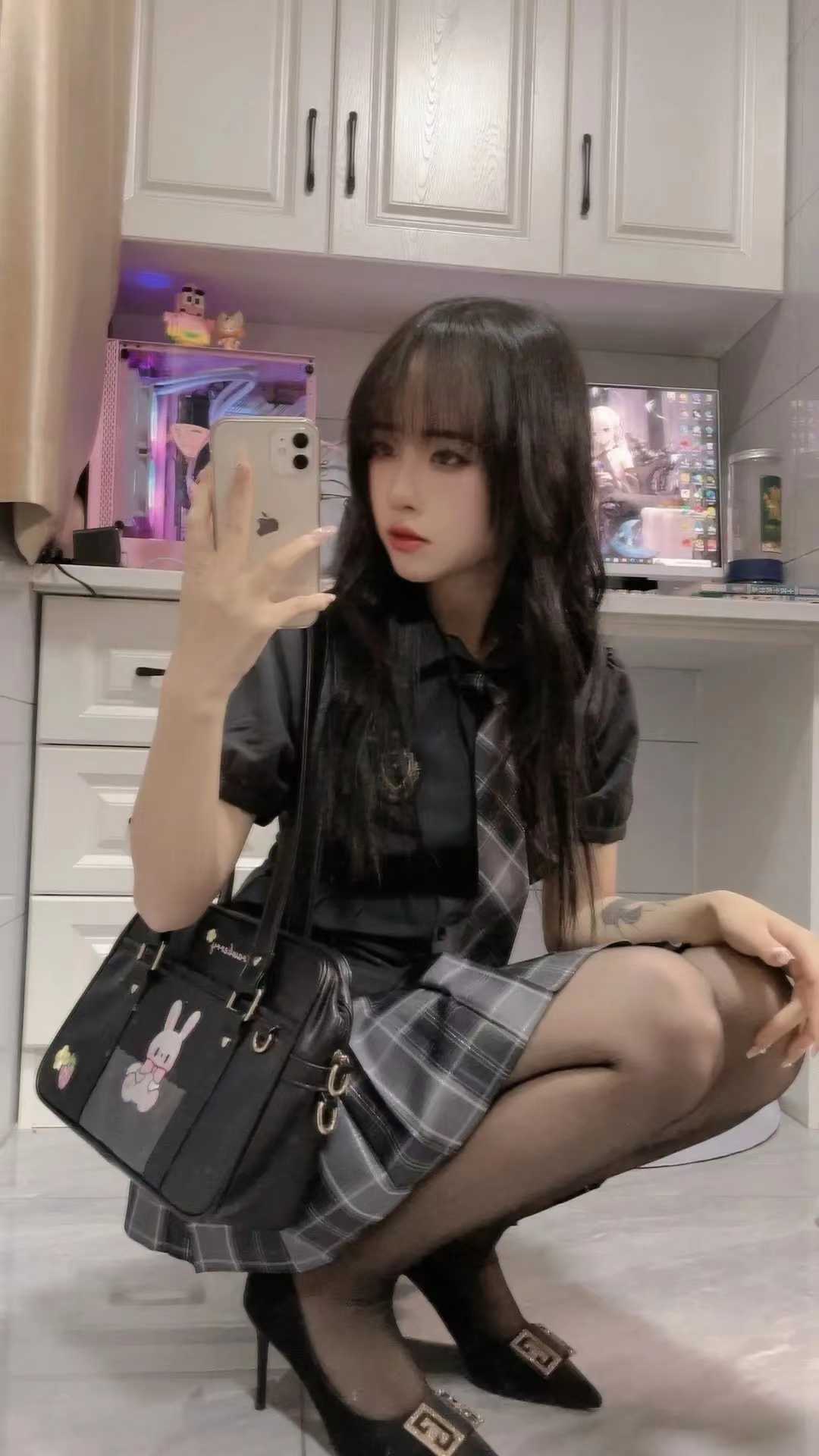 天涯区小萝莉奇柒柒