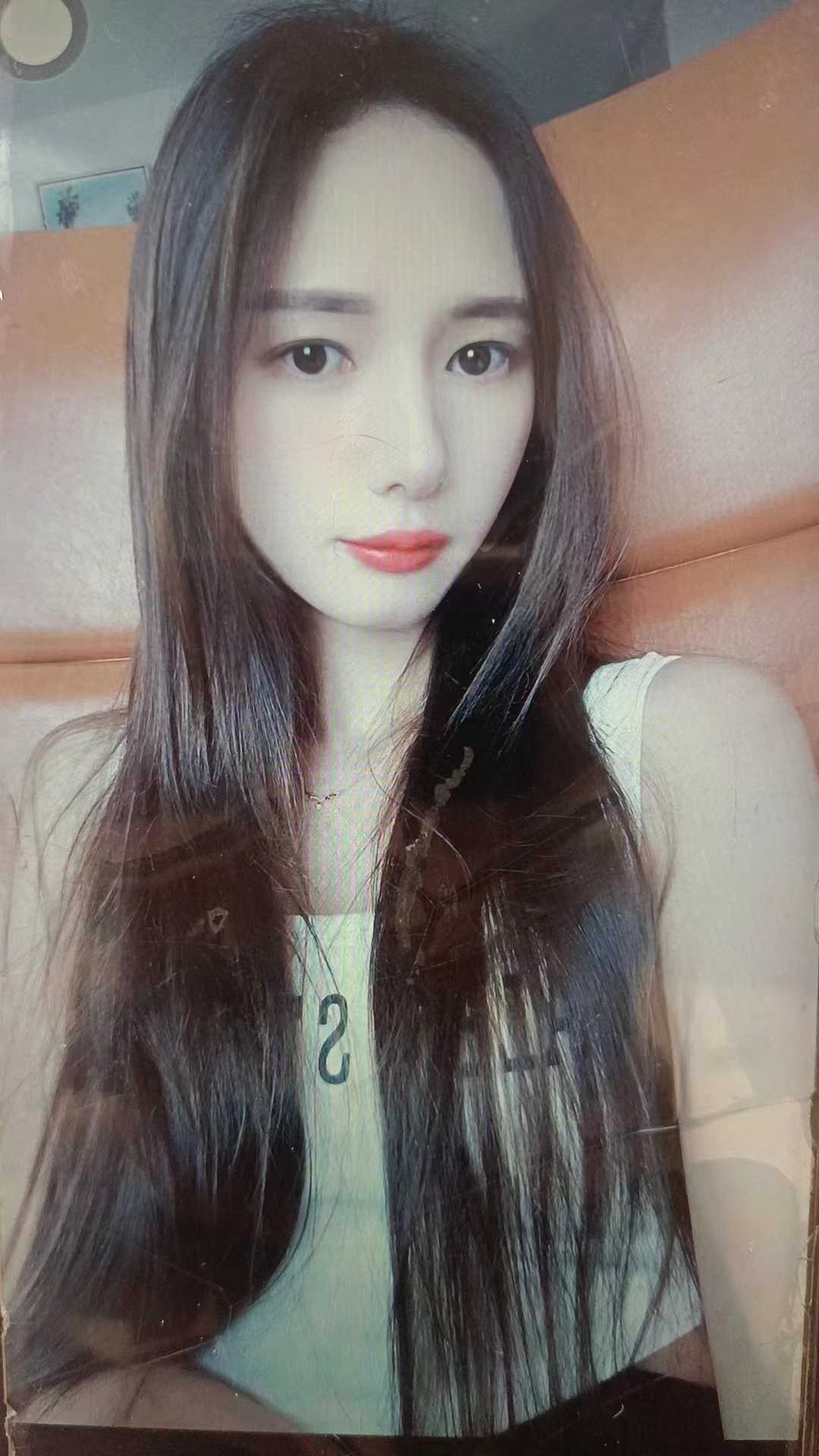 风情迷人女人味非常有气质