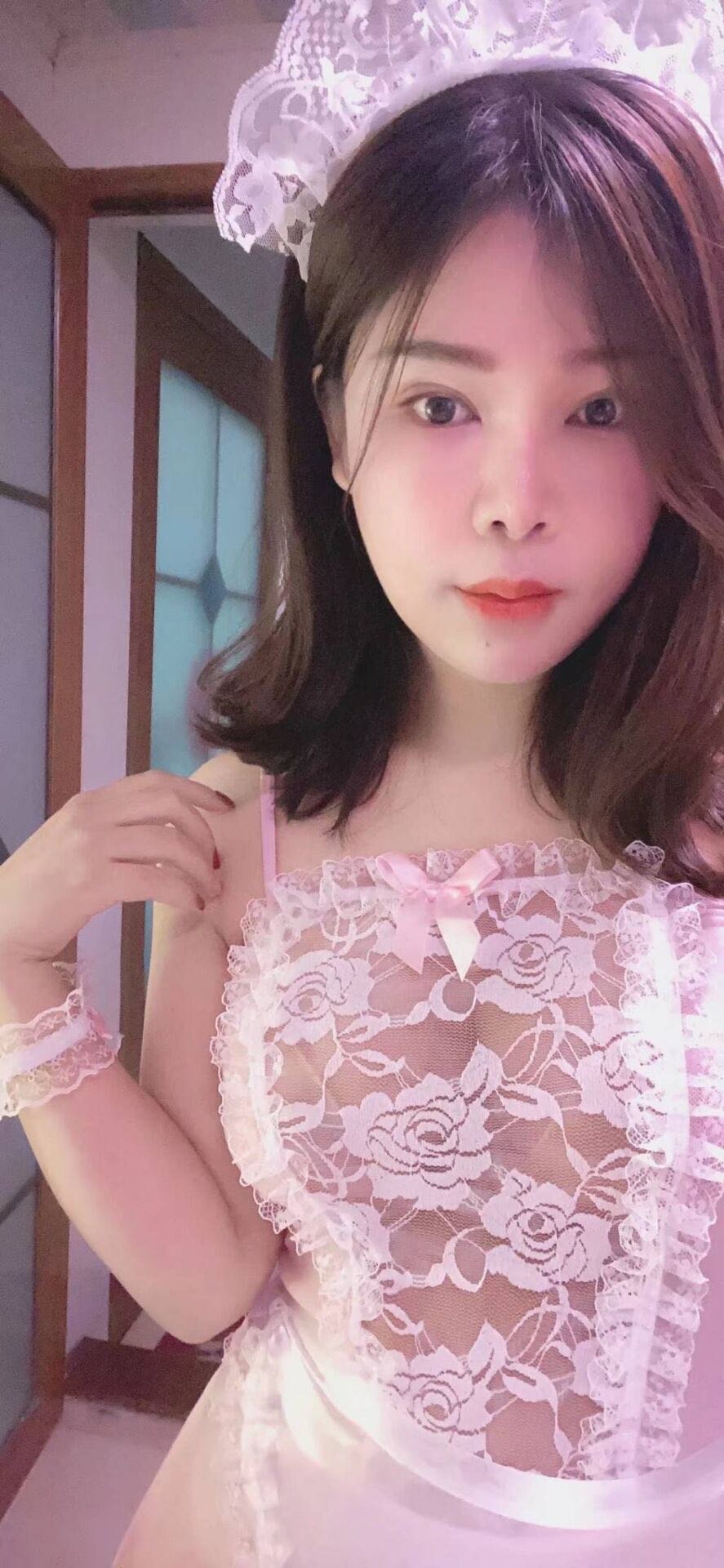 大奶少妇，加钱可以特服