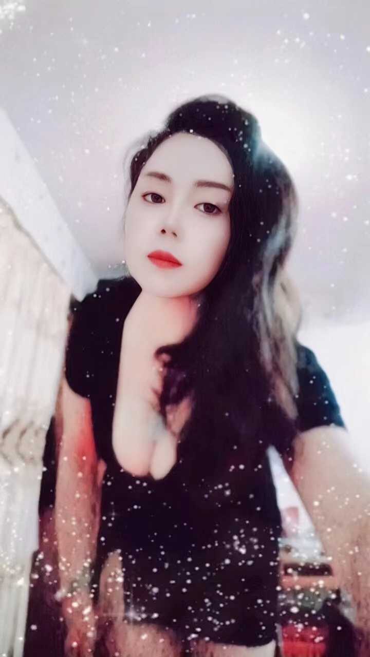 性感火辣巨乳御姐