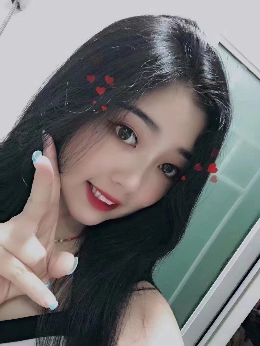 嘴甜人美心善，性格好