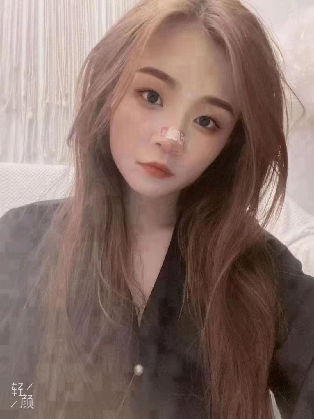 超级年轻粉嫩的妹子