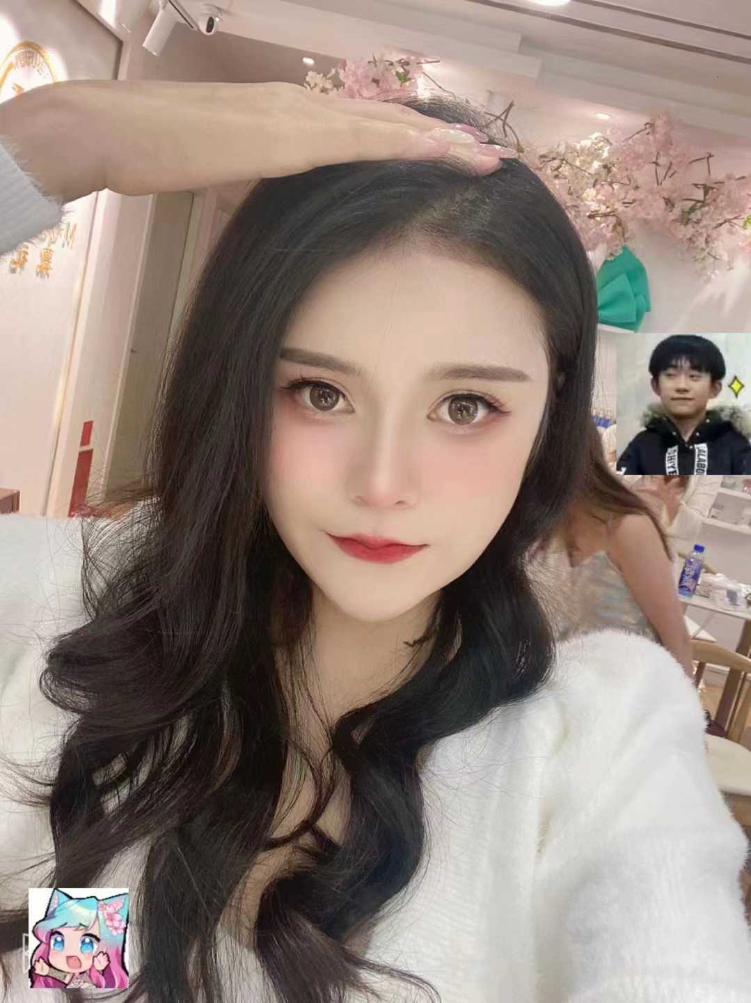 海珠区肤白貌美的小姐姐