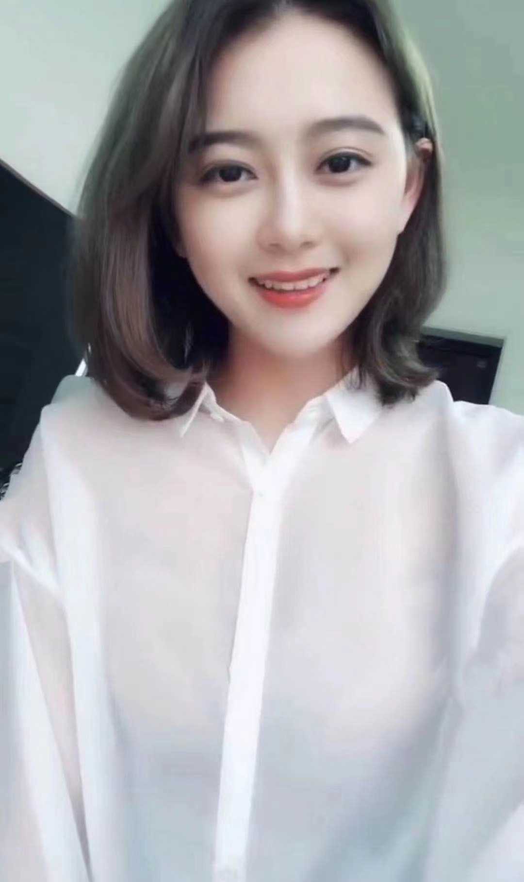 性格特别乖巧，不事多