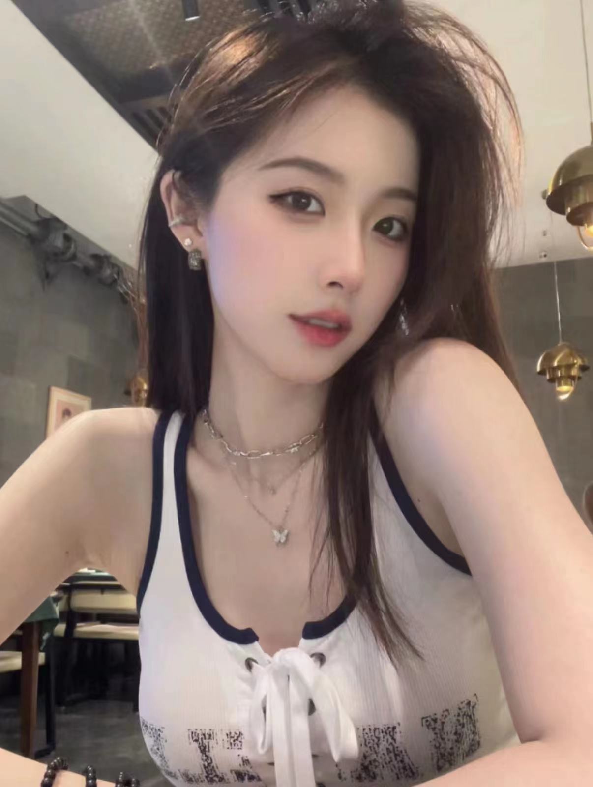 可以选择制服，去玩了几次