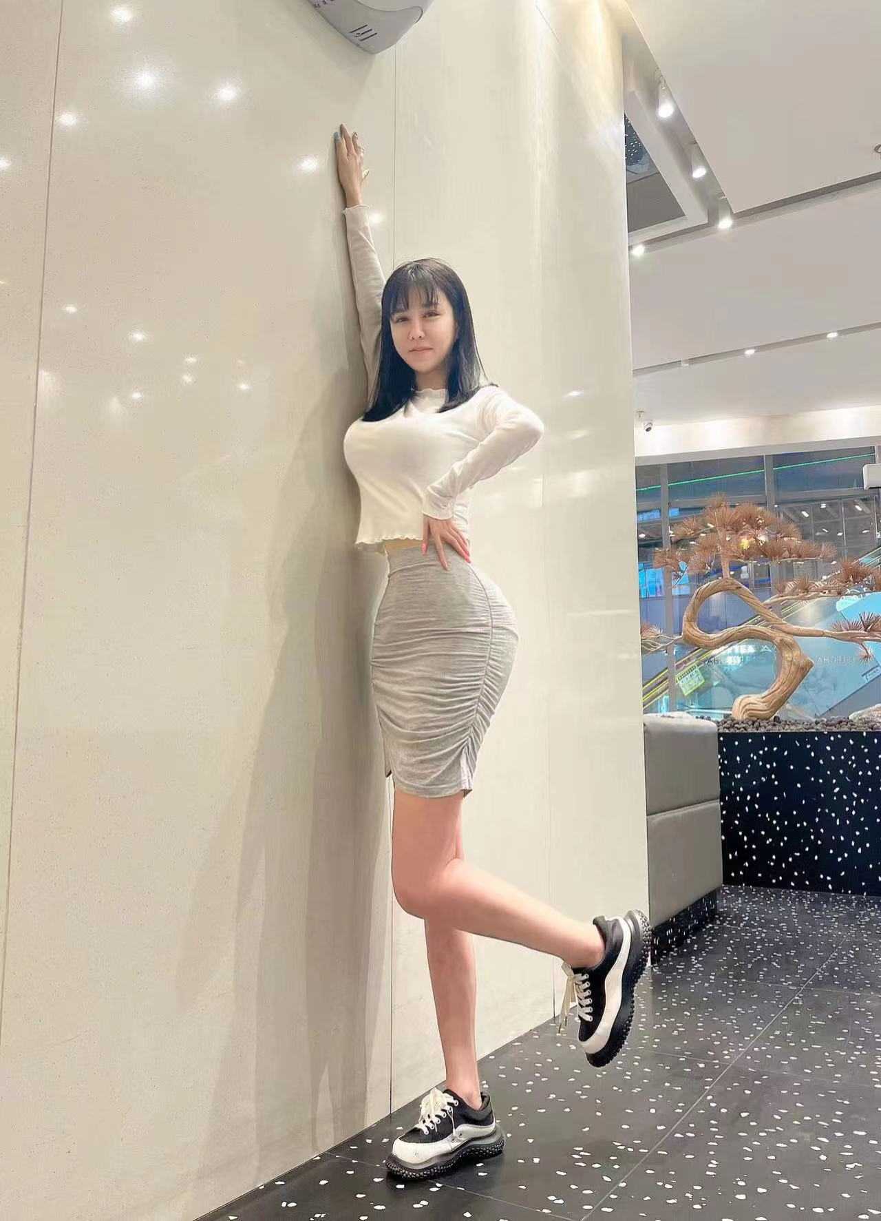 宝山区奶御大兔兔