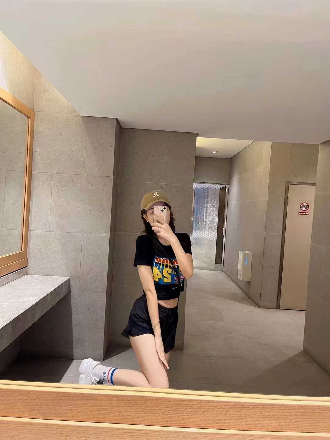 叫声不停，一个字，爽