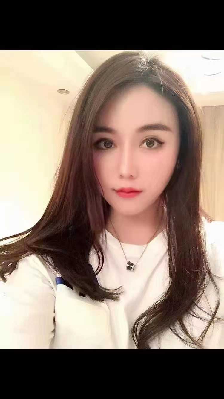 漂亮，腰细，胸大