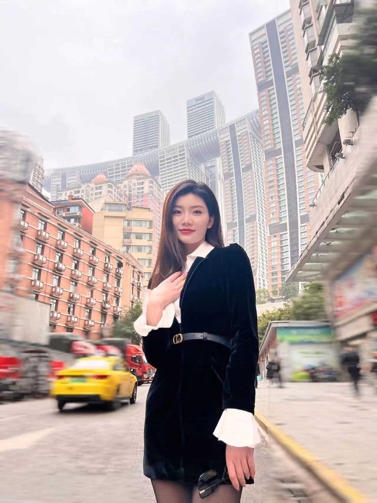 妹妹特别投入，各种sao话不断