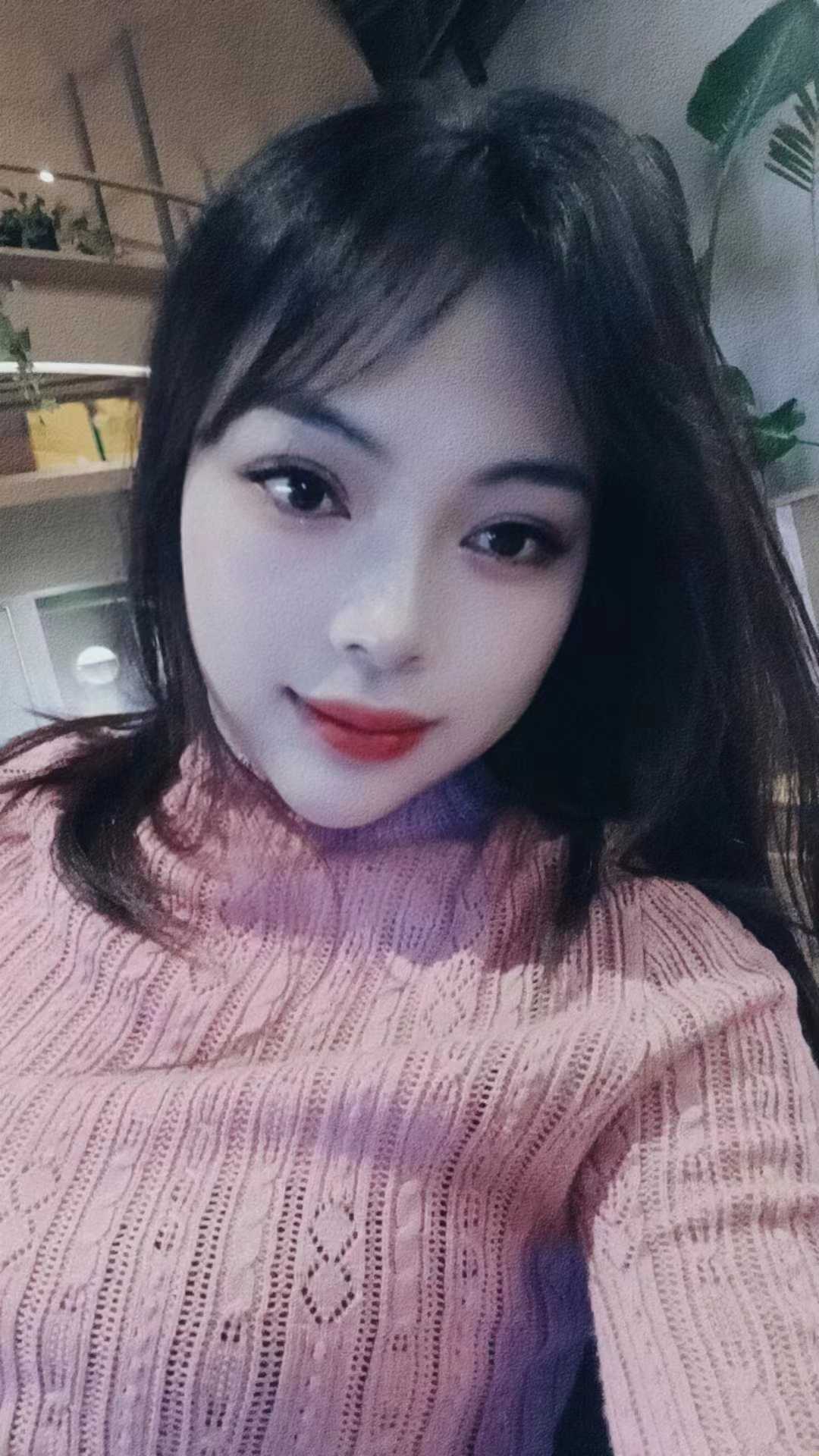 超级配合，下面水多紧