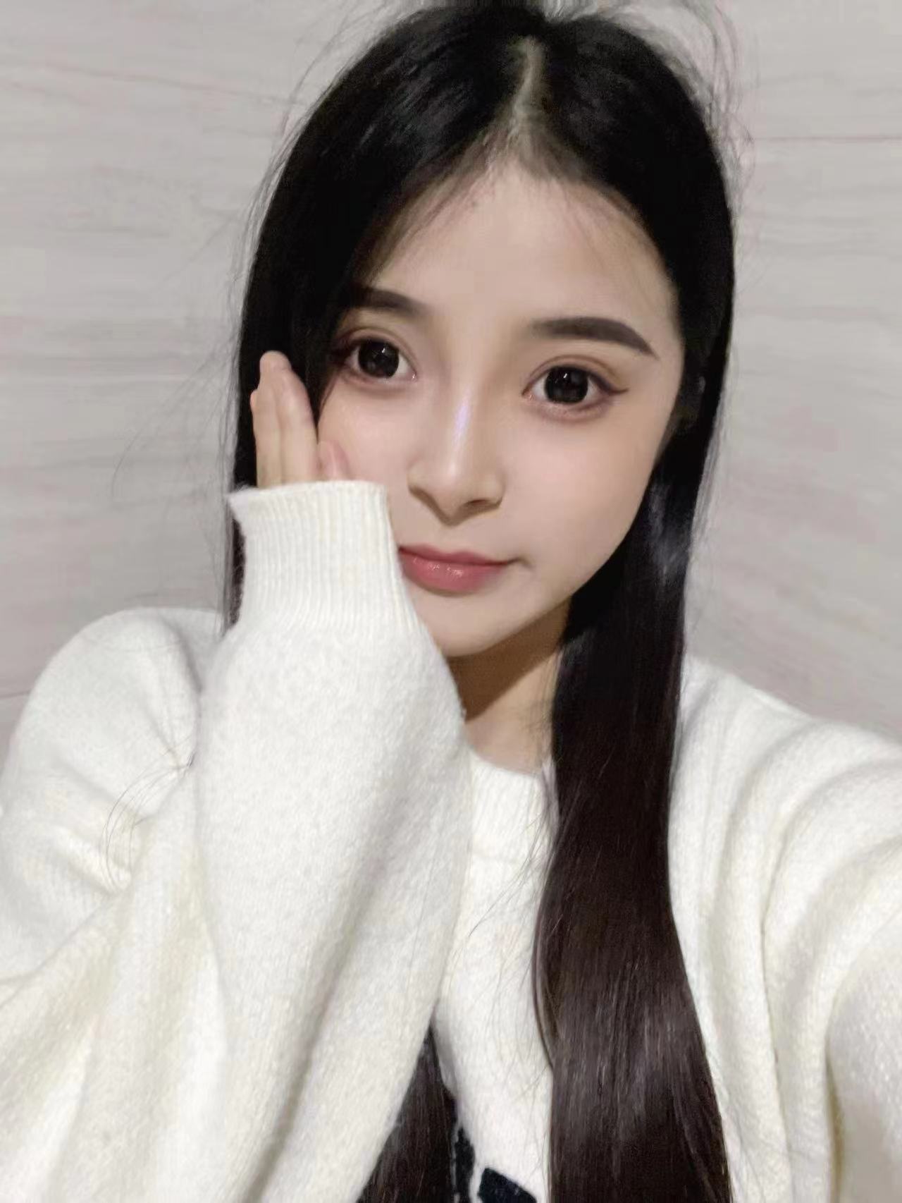 小穴紧致水多，不催人