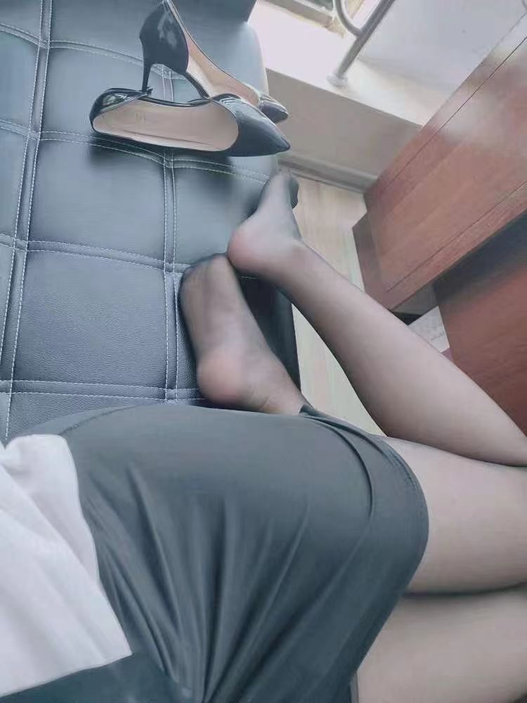 后入很爽的性感妖娆妹子