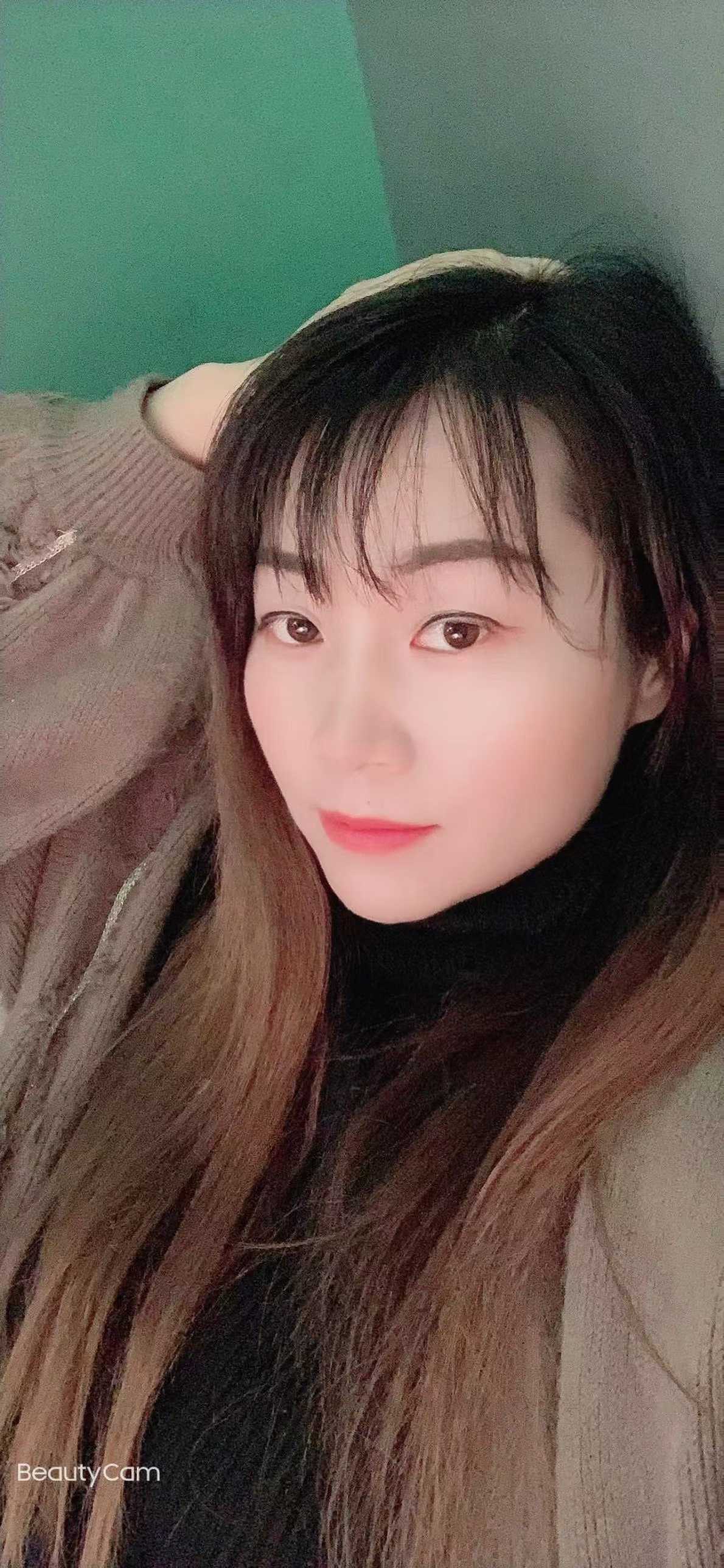 花都区花都广场小静