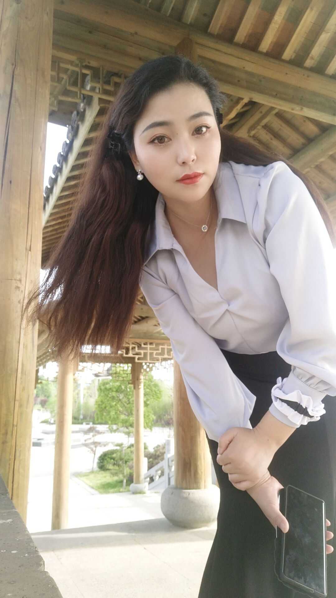 来啊，造作啊，我们很配！