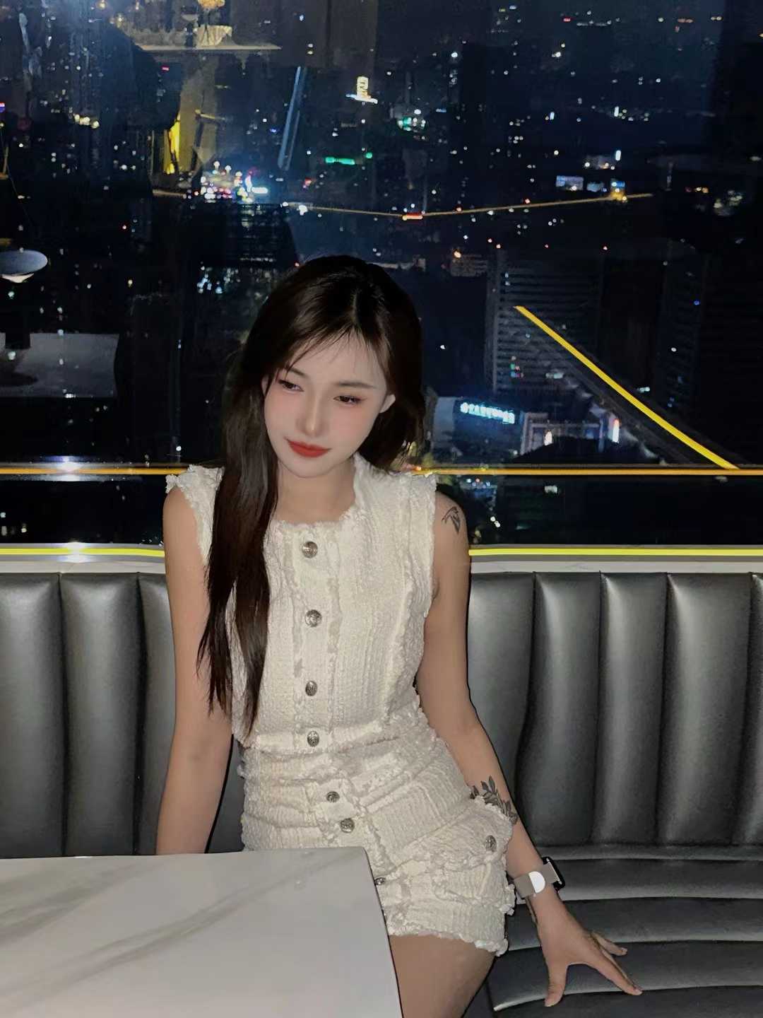 哥哥可甜也御的小姐姐