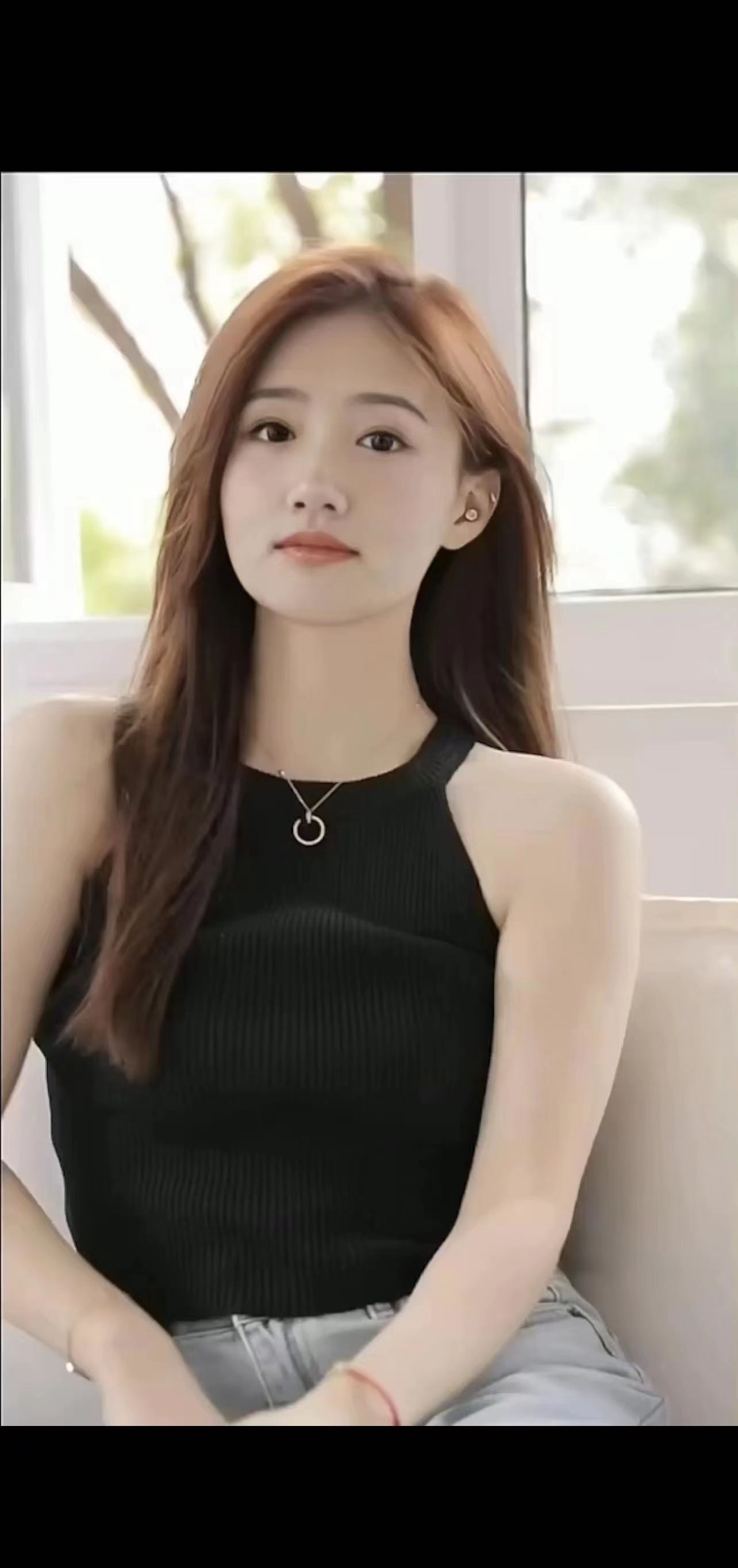 又酷又好看的小姐姐一枚