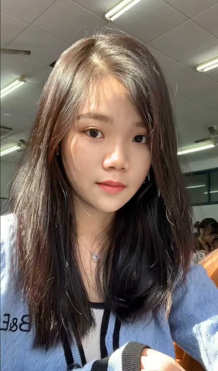 服务温柔甜美范女友感爆棚