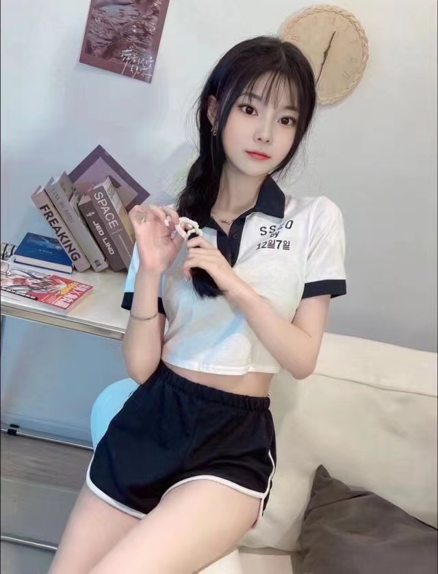 身材有料，超性感美女