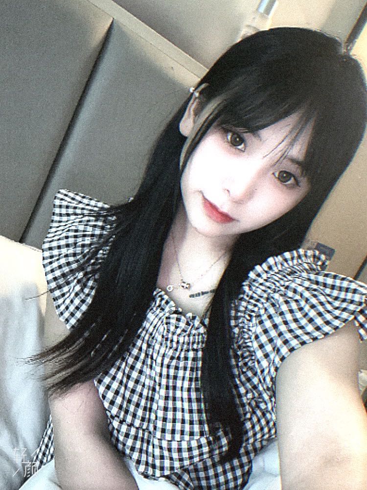 甜美性感的小姐姐