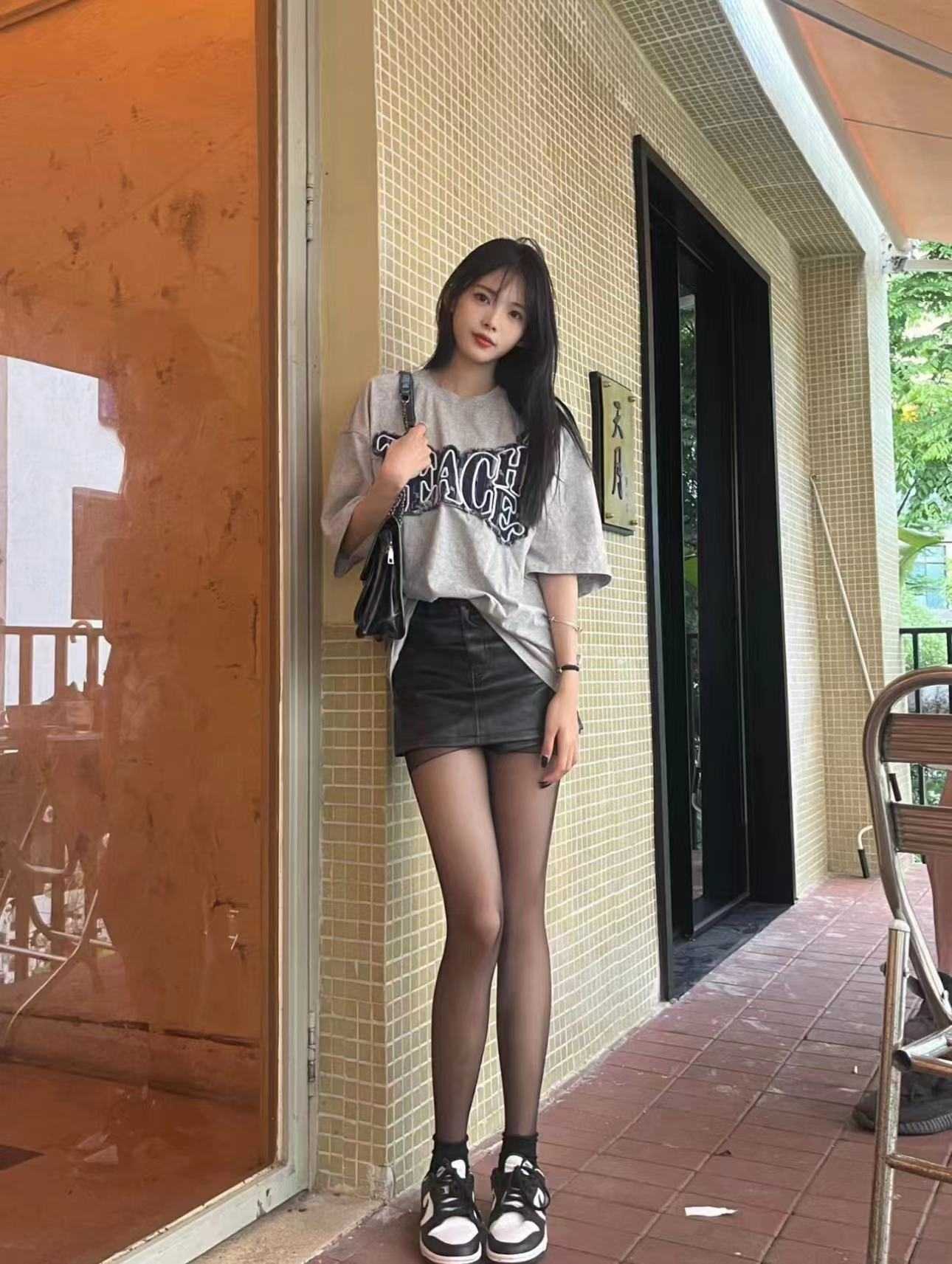 妹妹特乖巧，kh棒，下面真是紧