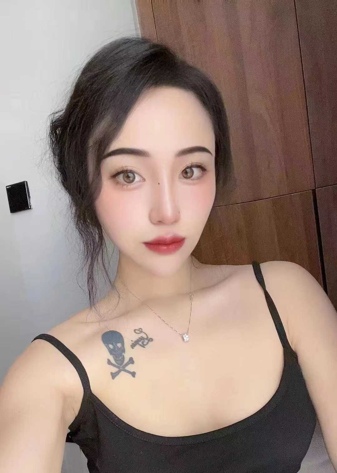 妹妹年轻 水也很多哦