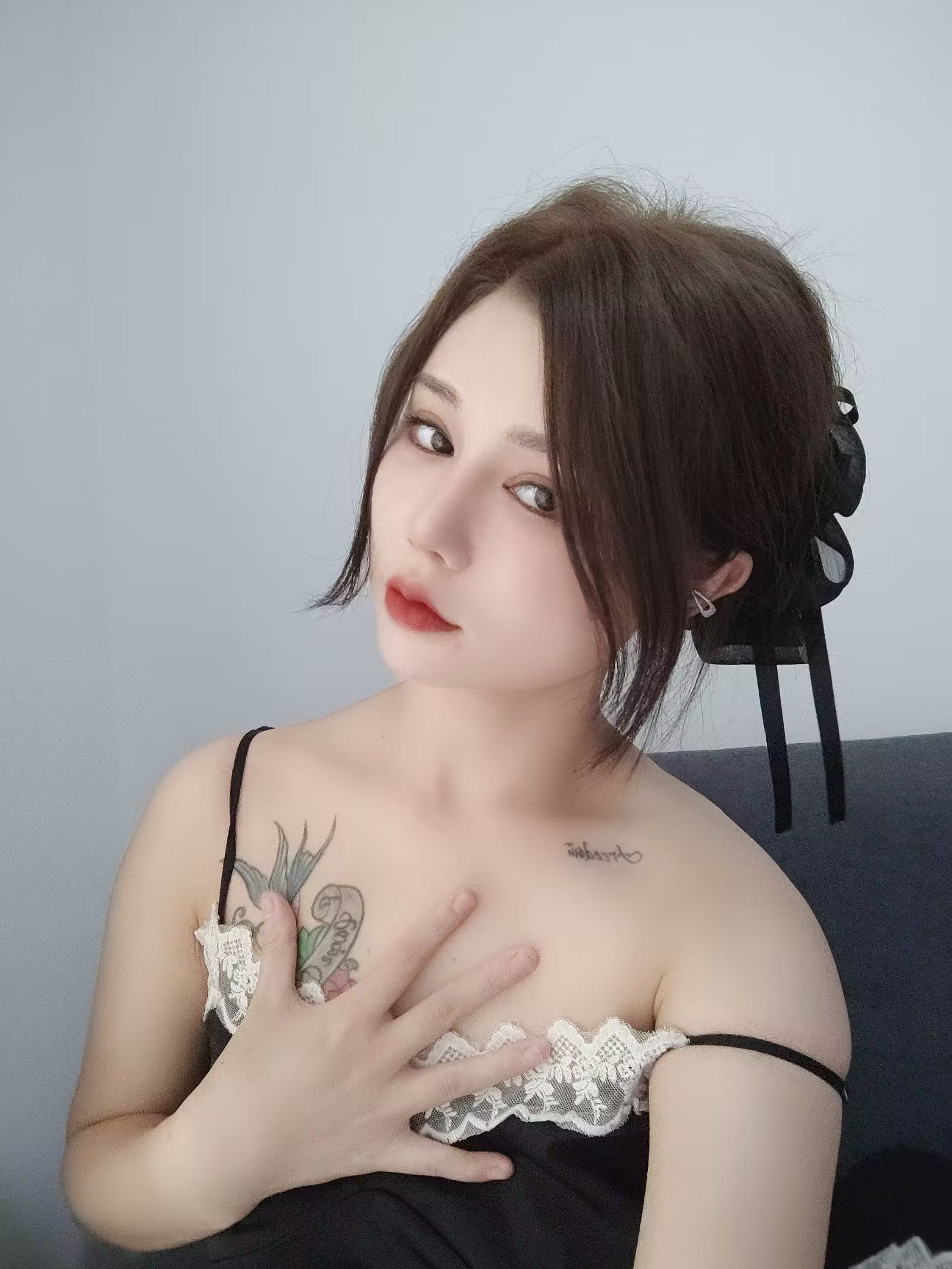 龙岗环保，颜值不错的妹子