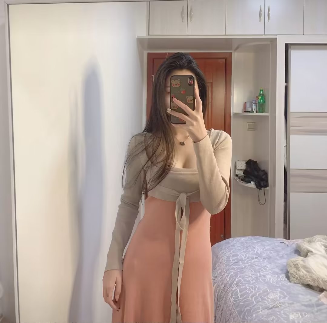 昆山美女年轻漂亮