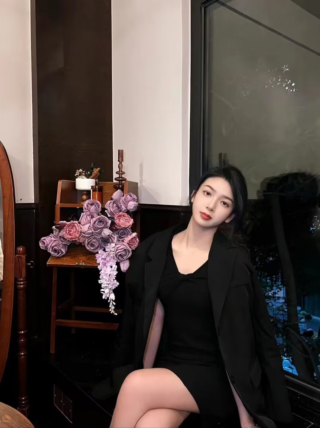 三峡广场可爱的妹妹