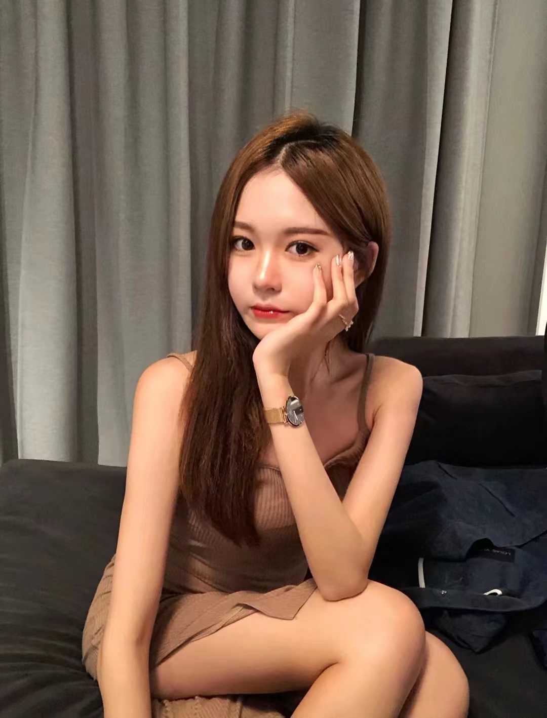 漂亮性感的小姐姐