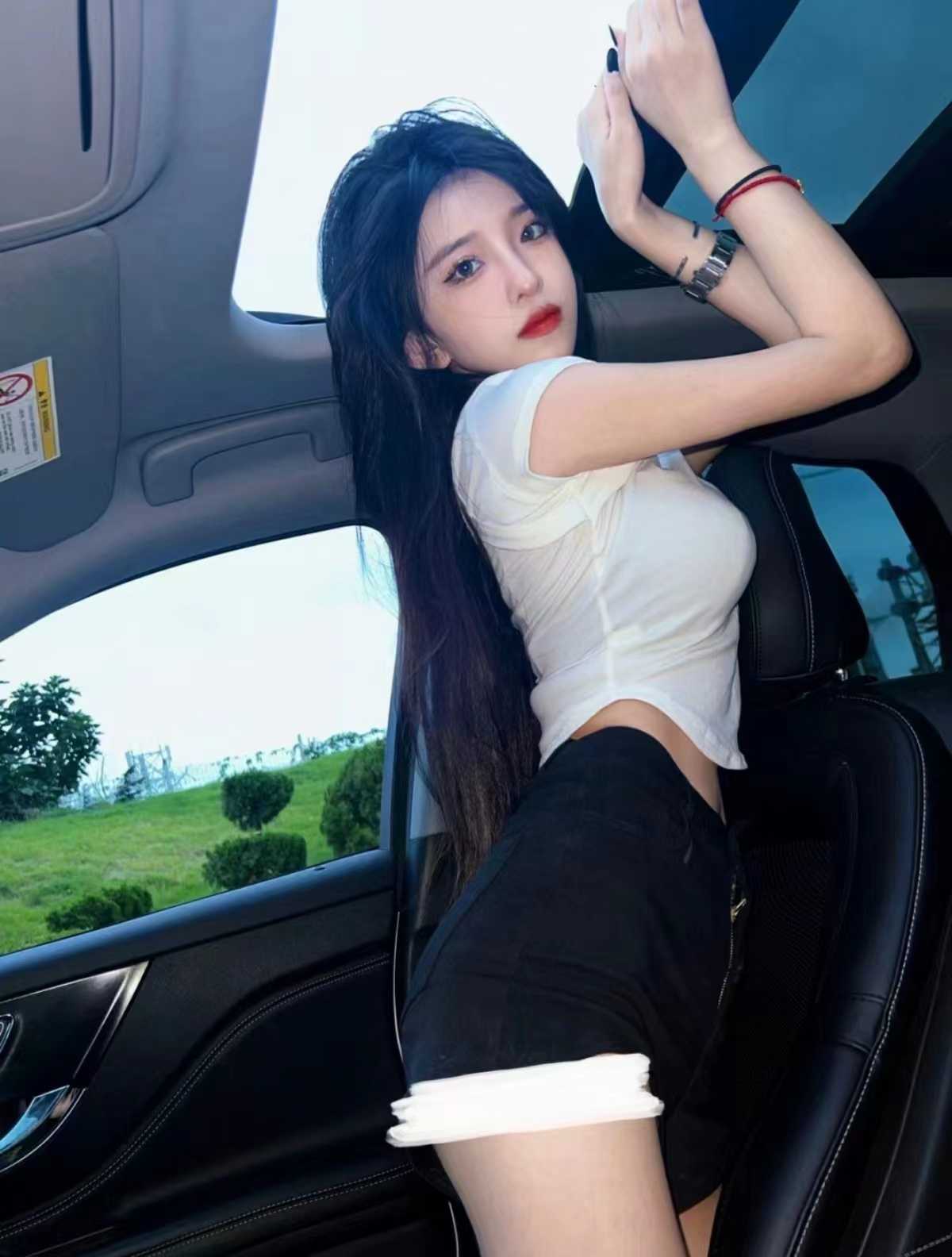 江南区身材火辣的果果