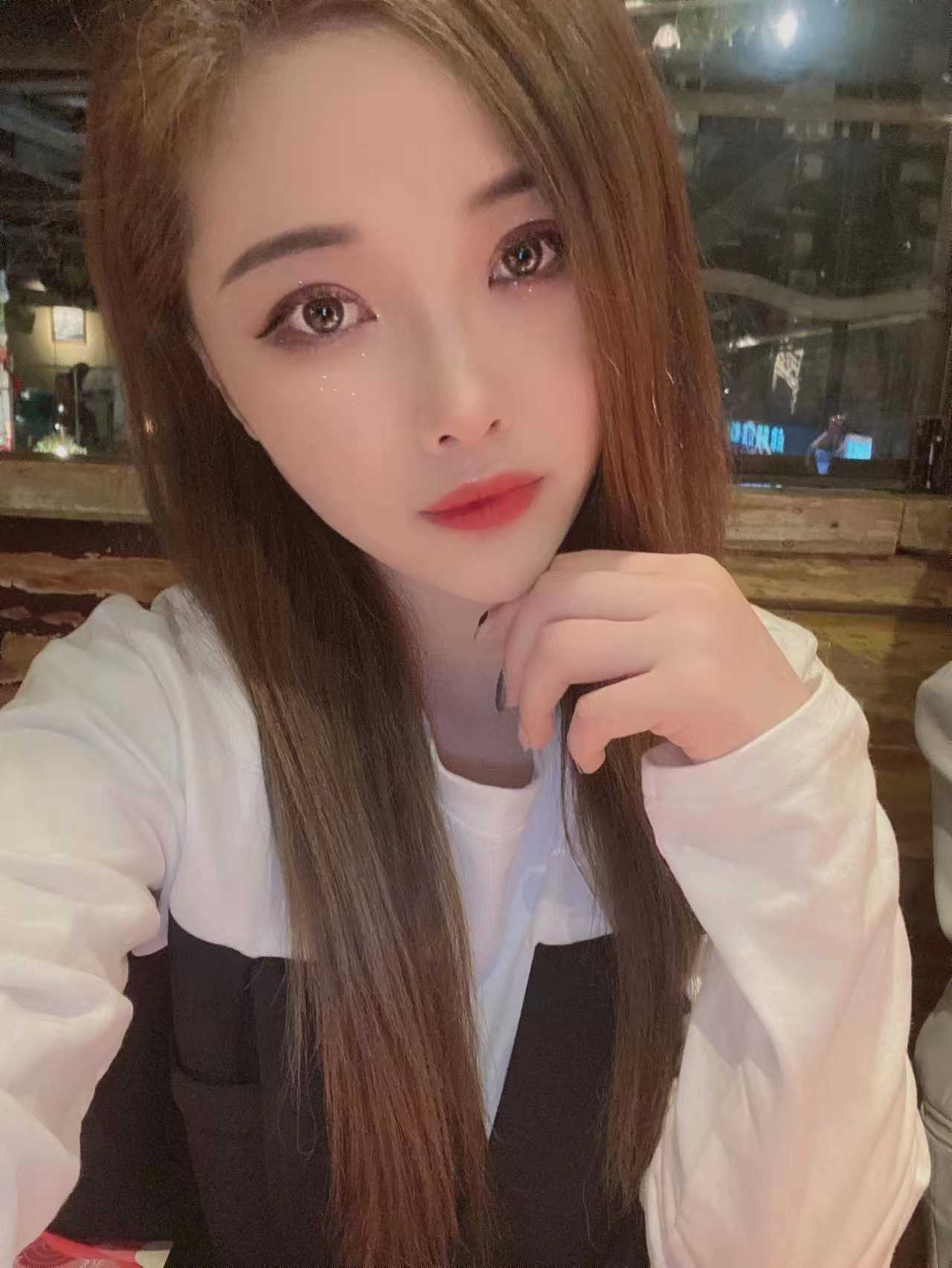 郑州金水漂亮姑娘