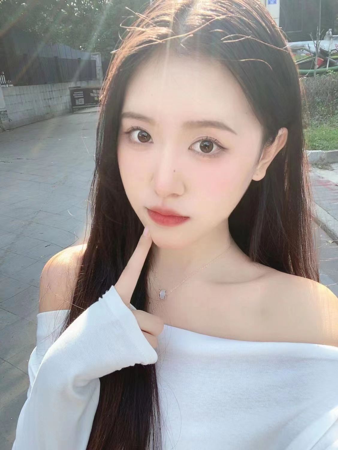 00后长腿气质女神