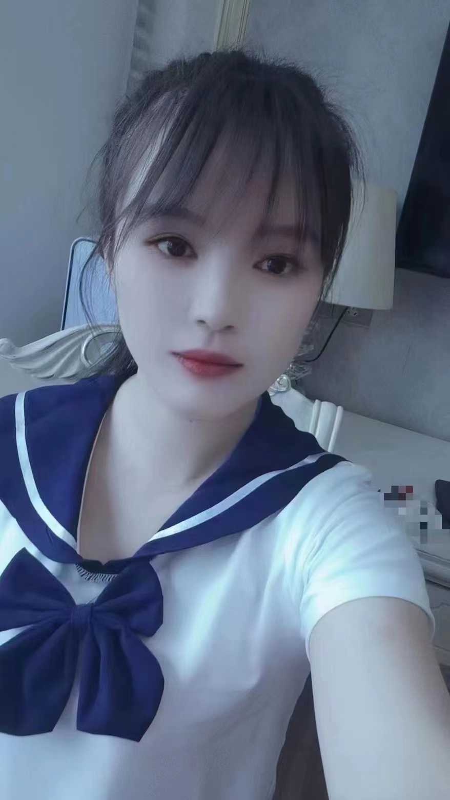 握着细腰从后背撞击翘臀 难以忘怀