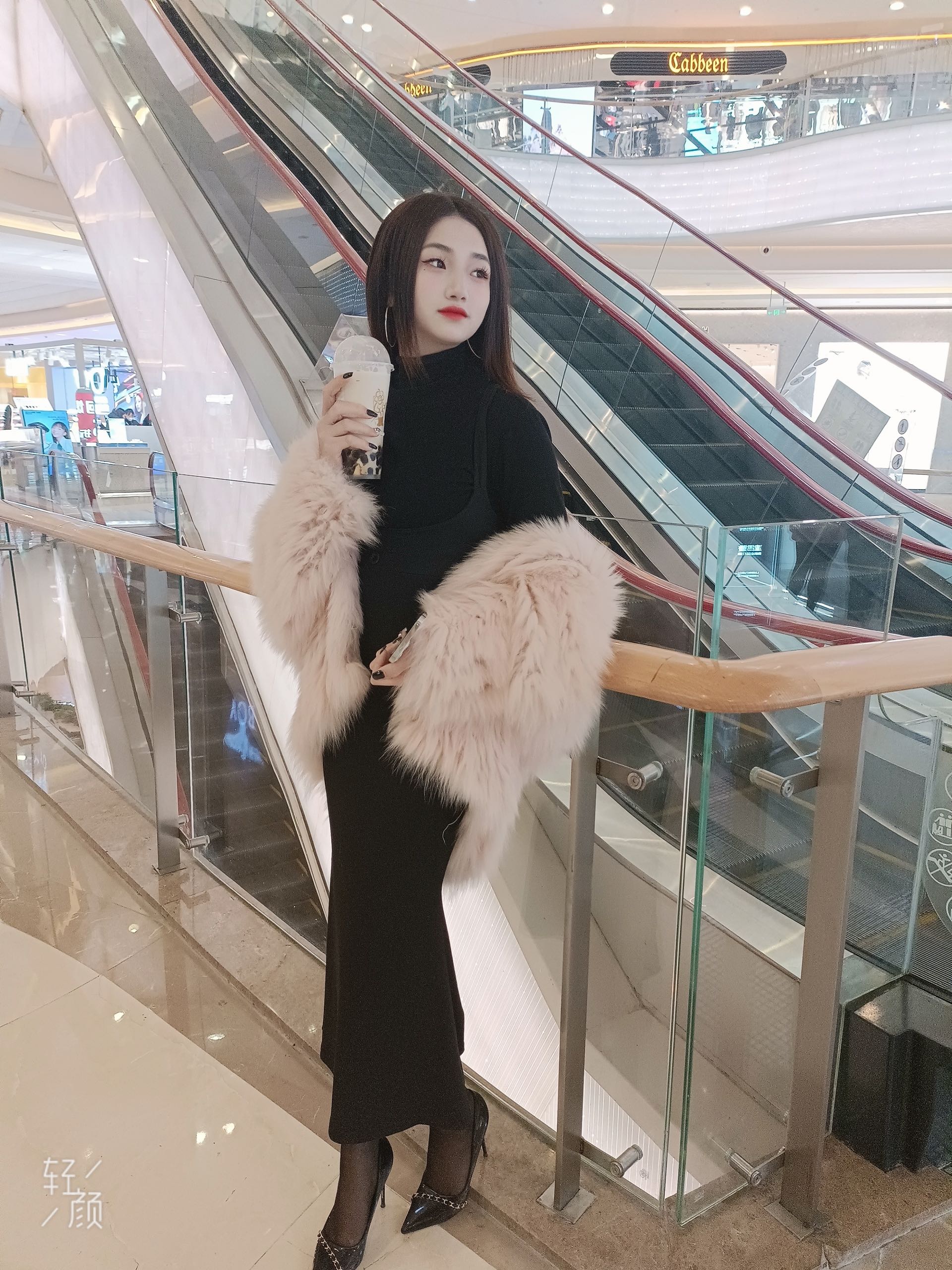 20岁小妹偶尔兼职