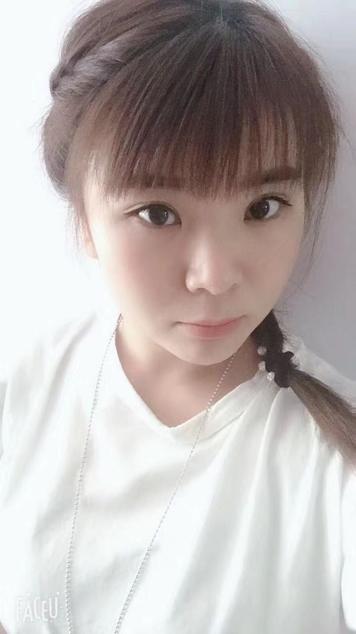 服务质量很高的小少妇